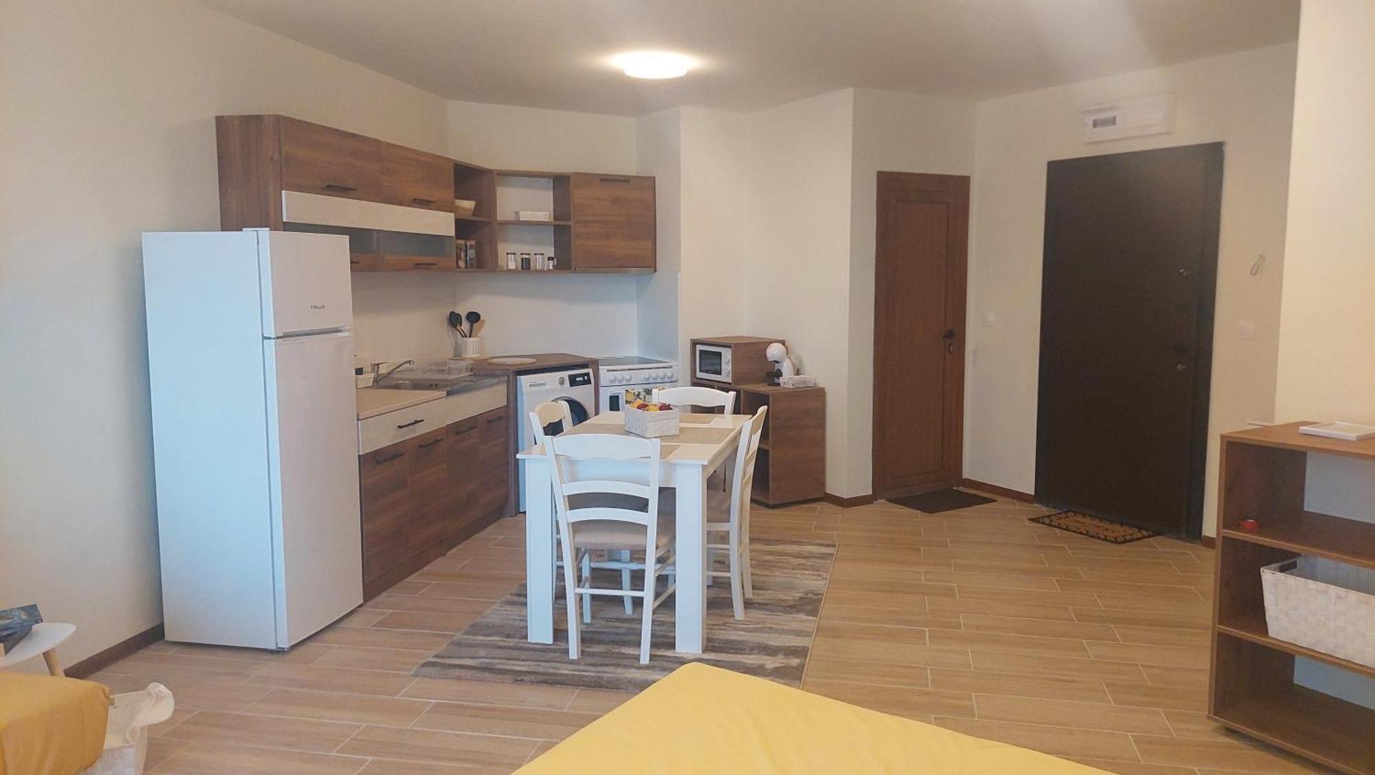 Krimski Apartment - Free Private Parking Warna Exterior foto